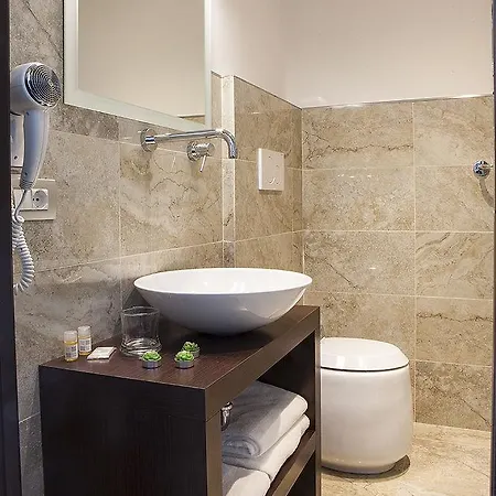 Domus Laurae Gasthuis 3*