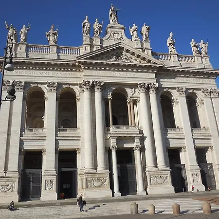 Domus Laurae 3* Řím