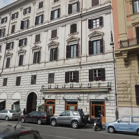 Domus Laurae 3* Rome